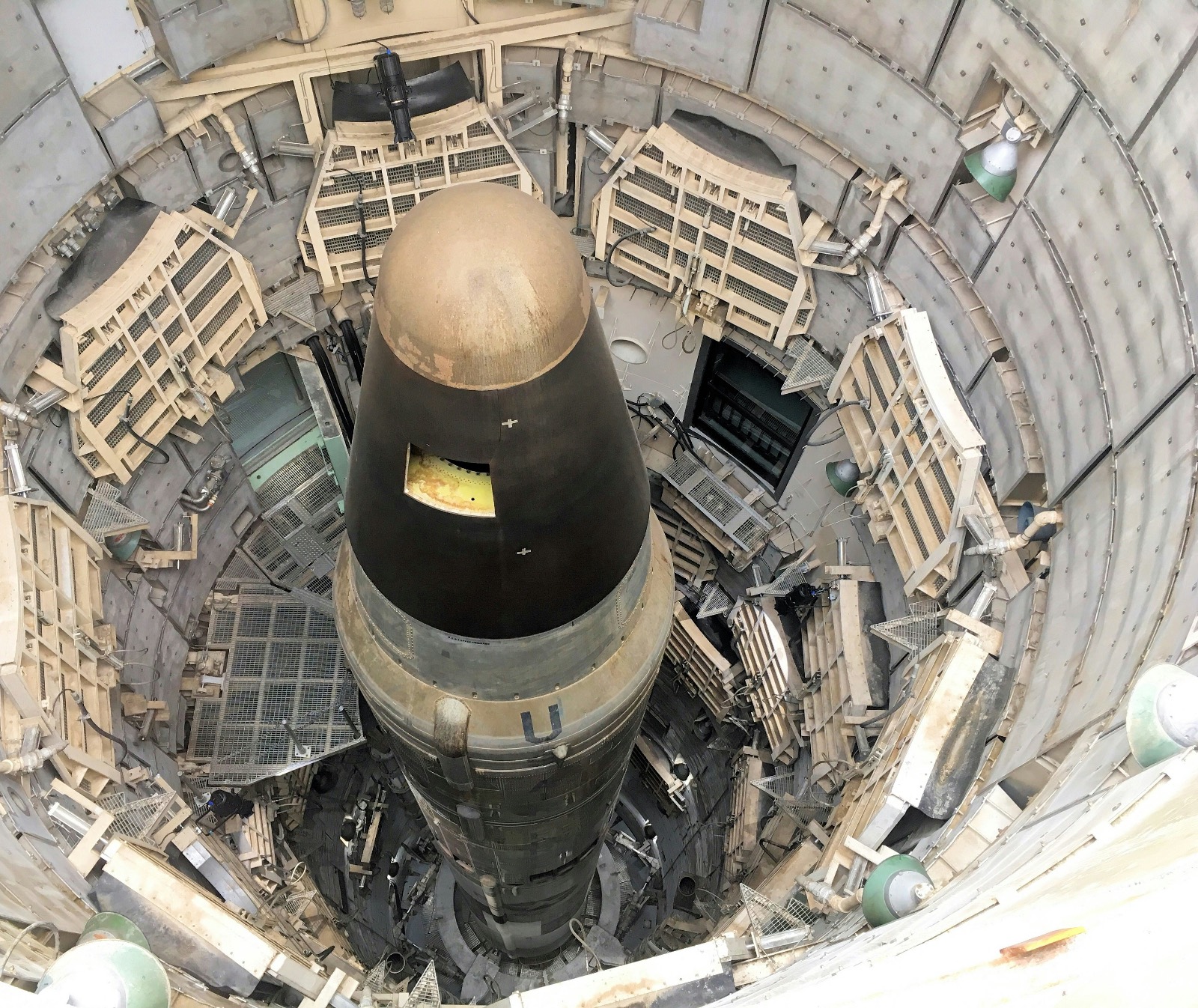 Armas nucleares tácticas y pulso electromagnético (PEM)