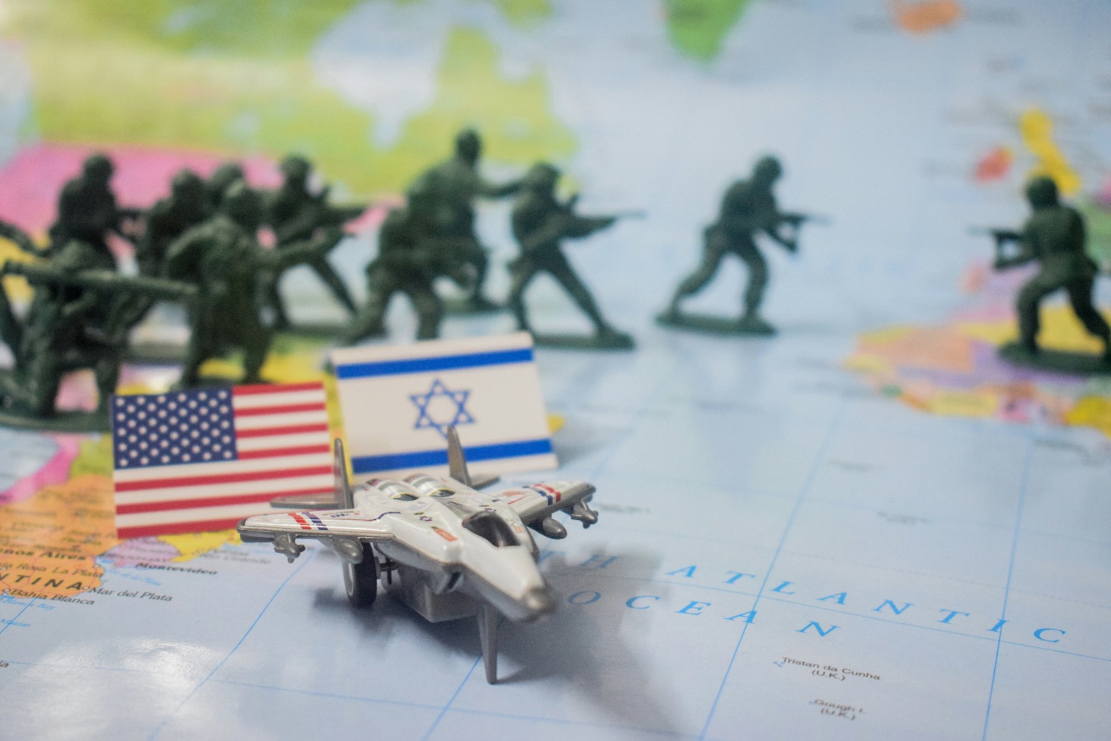 Qué son los wargames militares: del Kriegsspiel a hoy — imagen de cabecera del artículo